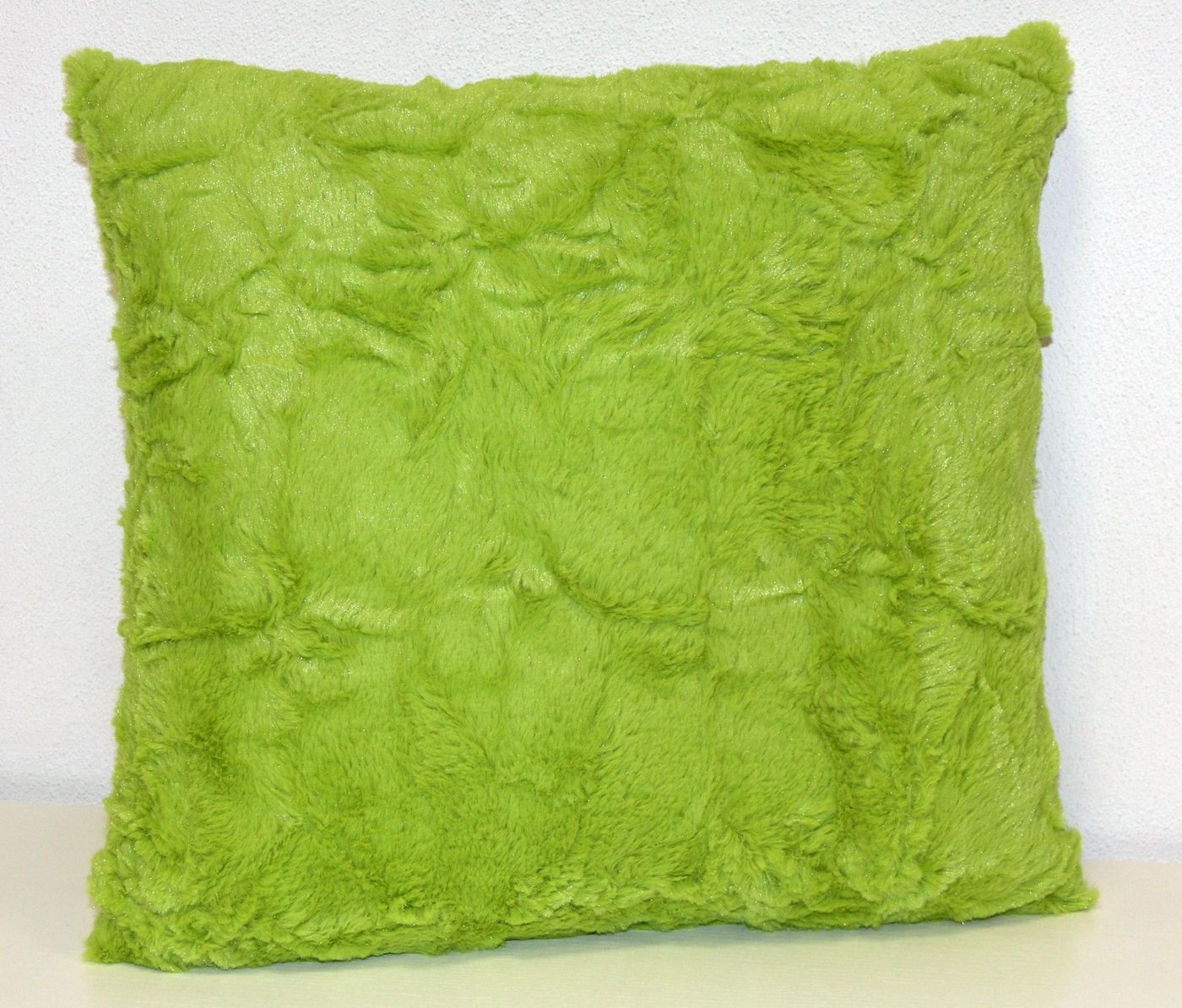Dekokissen Zottel grün 50 x 50 cm