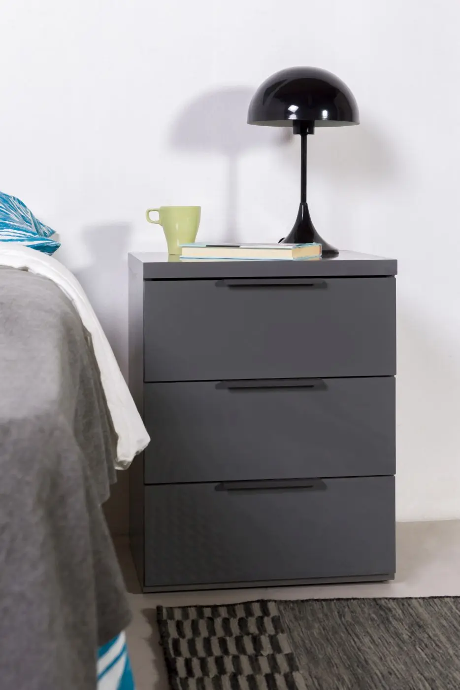 Boxspring-Nachtkommode Mundi grau Hochglanz