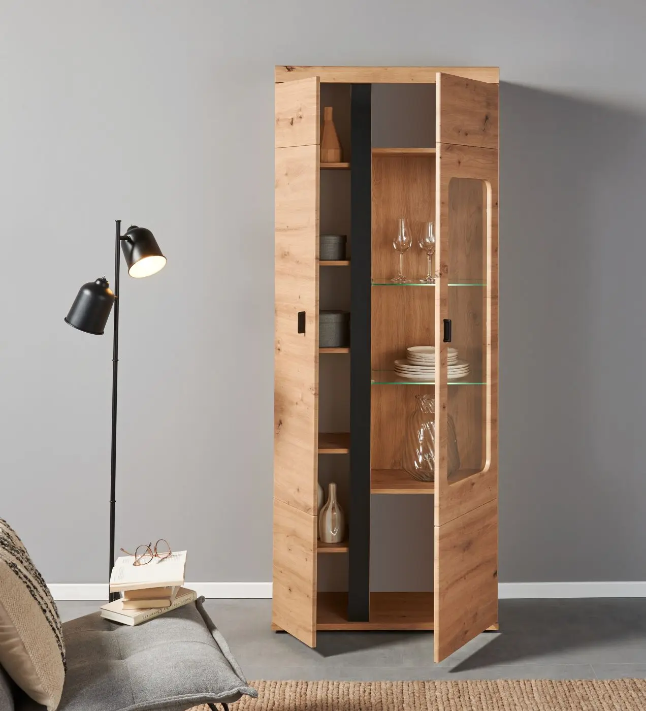 Vitrine Kreta Artisan Eiche/schwarz mit Beleuchtung