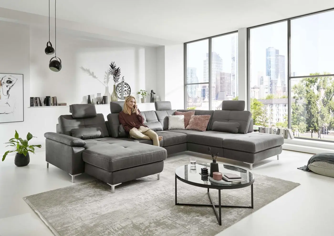 Wohnlandschaft couchliebe. LS23 Bars geprägter Microfaser steel mit Zusatzfunktionen Wohnlandschaft LS23 Bars geprägter Microfaser steel mit Zusatzfunktionen couchliebe.