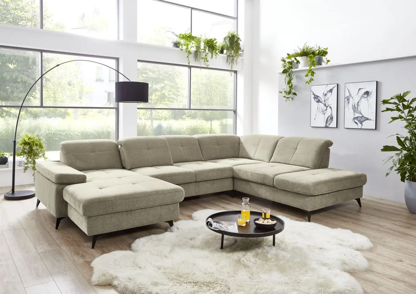 Wohnlandschaft couchliebe. MP-IN24022 mandel mit Zusatzfunktionen