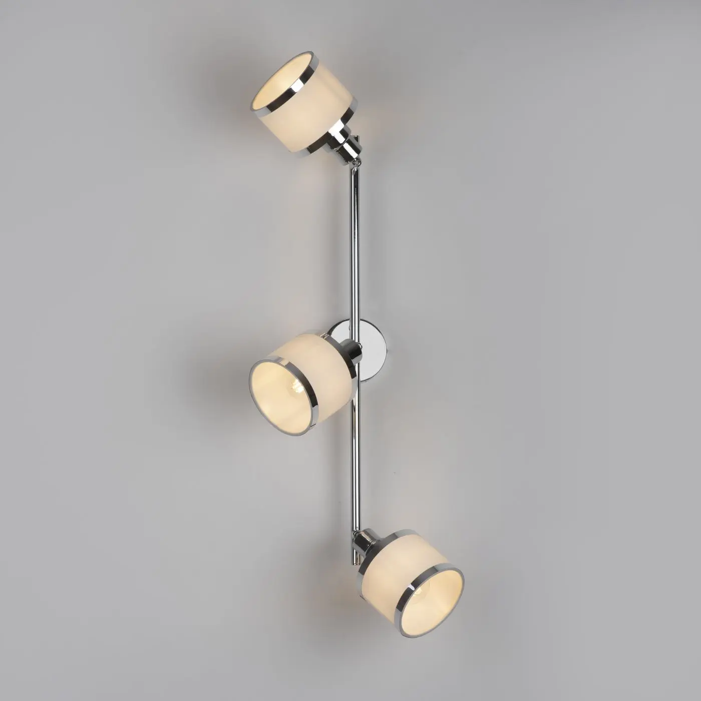 3er Balken Accor weiß/ chrom