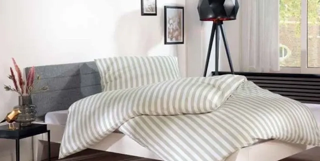 Milieu mit Bettwäsche bei Möbel AS