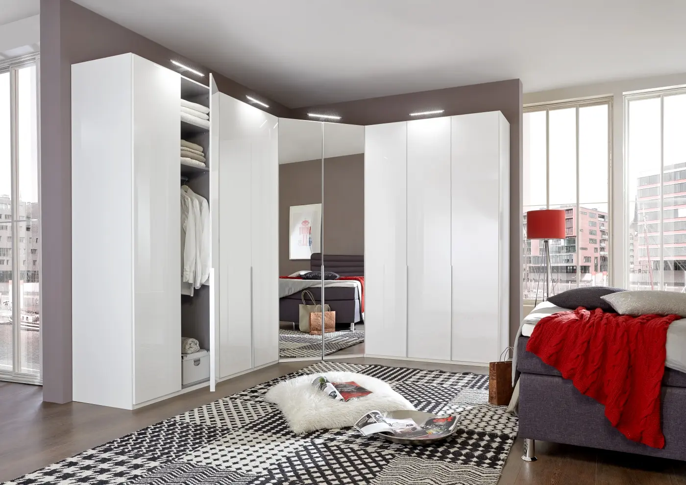 Kleiderschrank New York 3-türig weiß