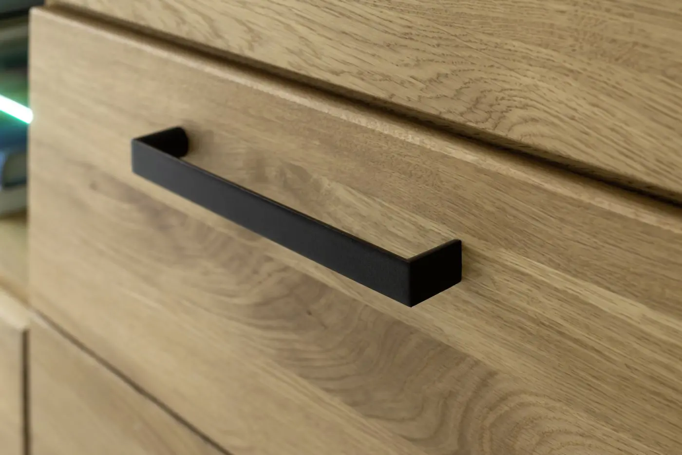 Highboard Silias Wildeiche massiv Highboard Silias Wildeiche massiv