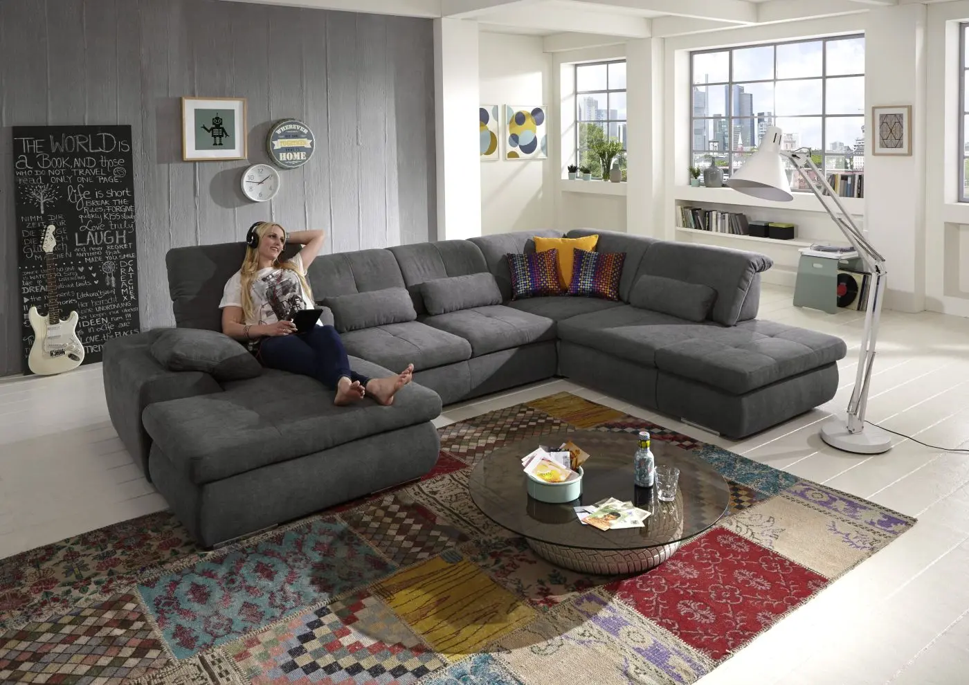Wohnlandschaft KS25 Vincenzo grau mit Zusatzfunktionen couchliebe.