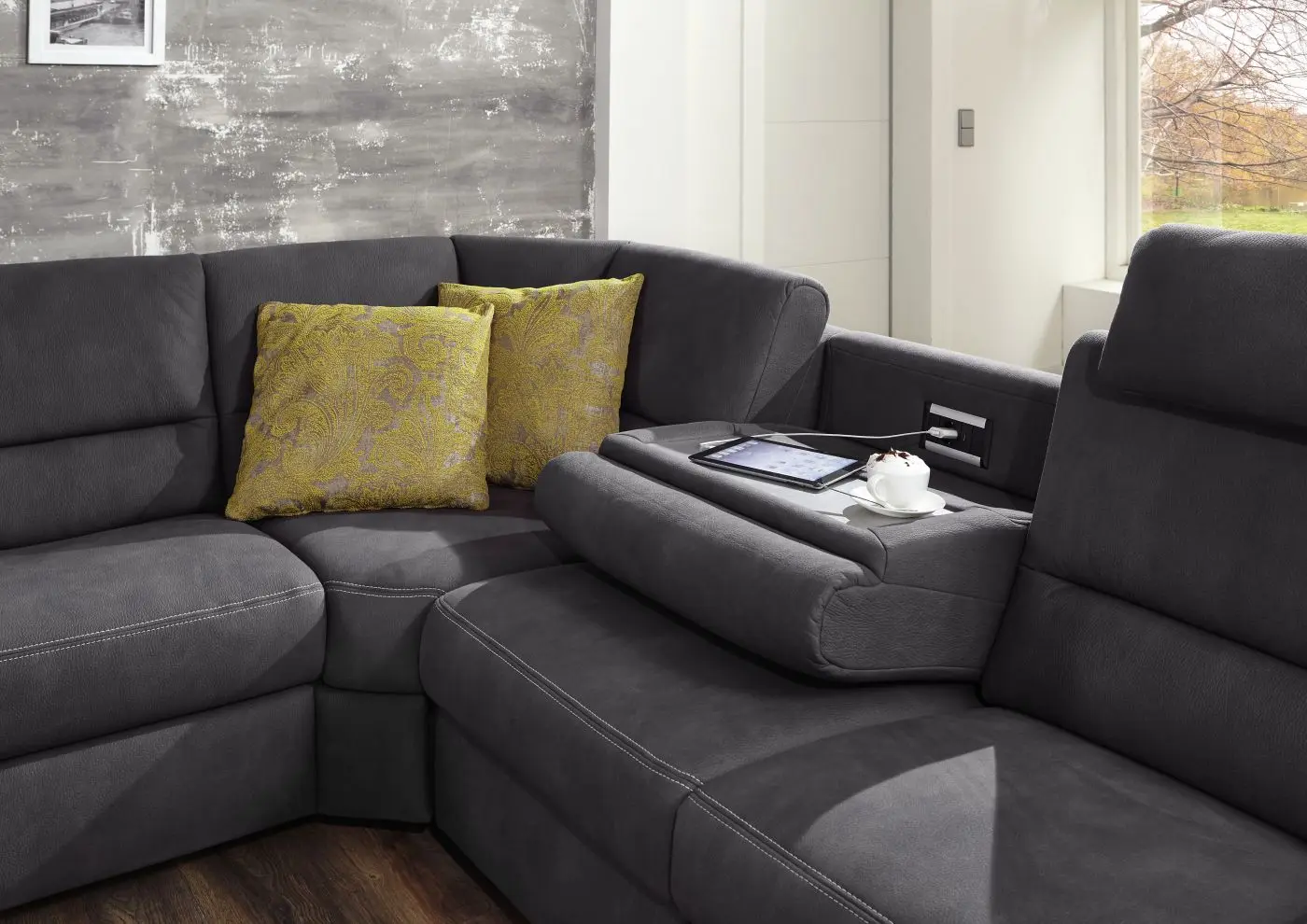 Wohnlandschaft couchliebe. LS672117 grau mit Zusatzfunktionen