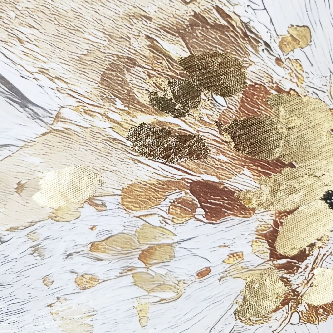 Leinwandbild Petal Glow 70 x 100 cm