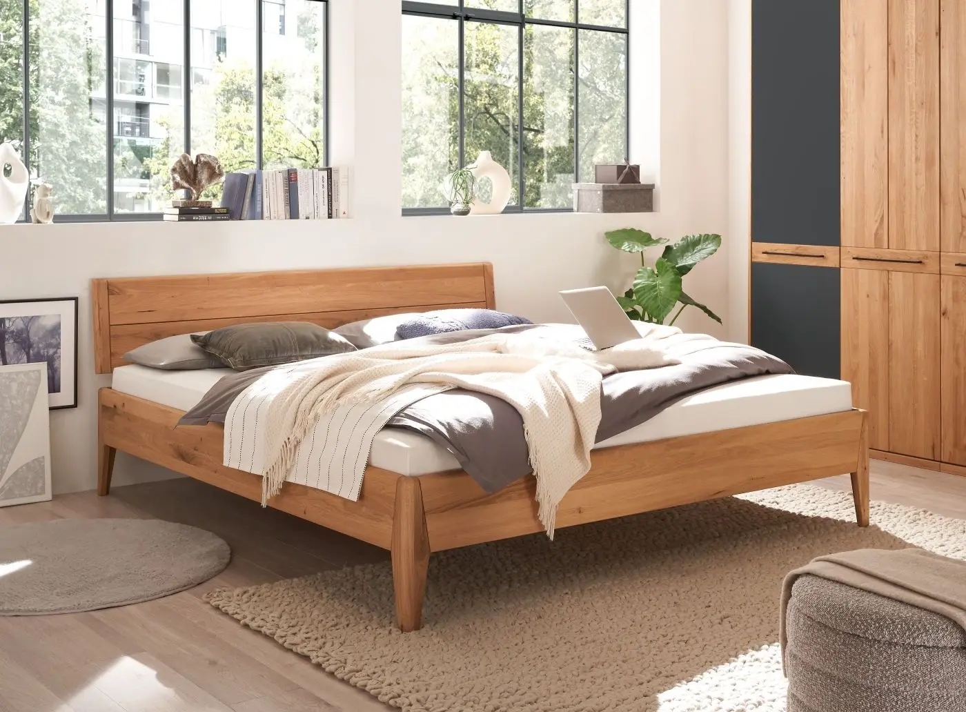 Bettgestell SZ-0831 180 x 200 cm Wildeiche massiv 