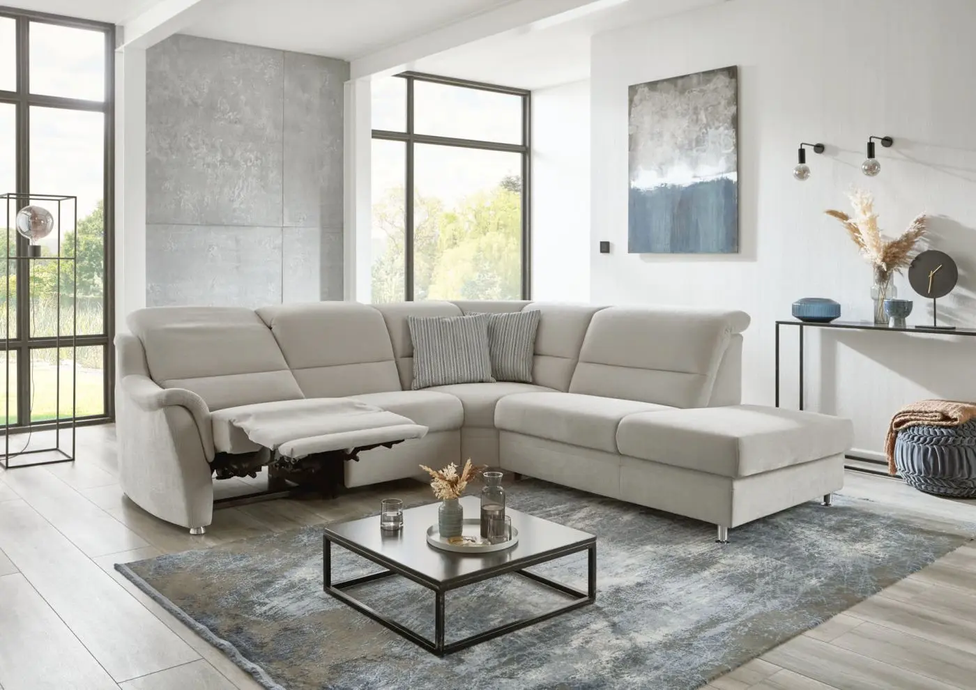 Wohnlandschaft LS25 Confeta in Microfaser silver mit Komfortfunktionen