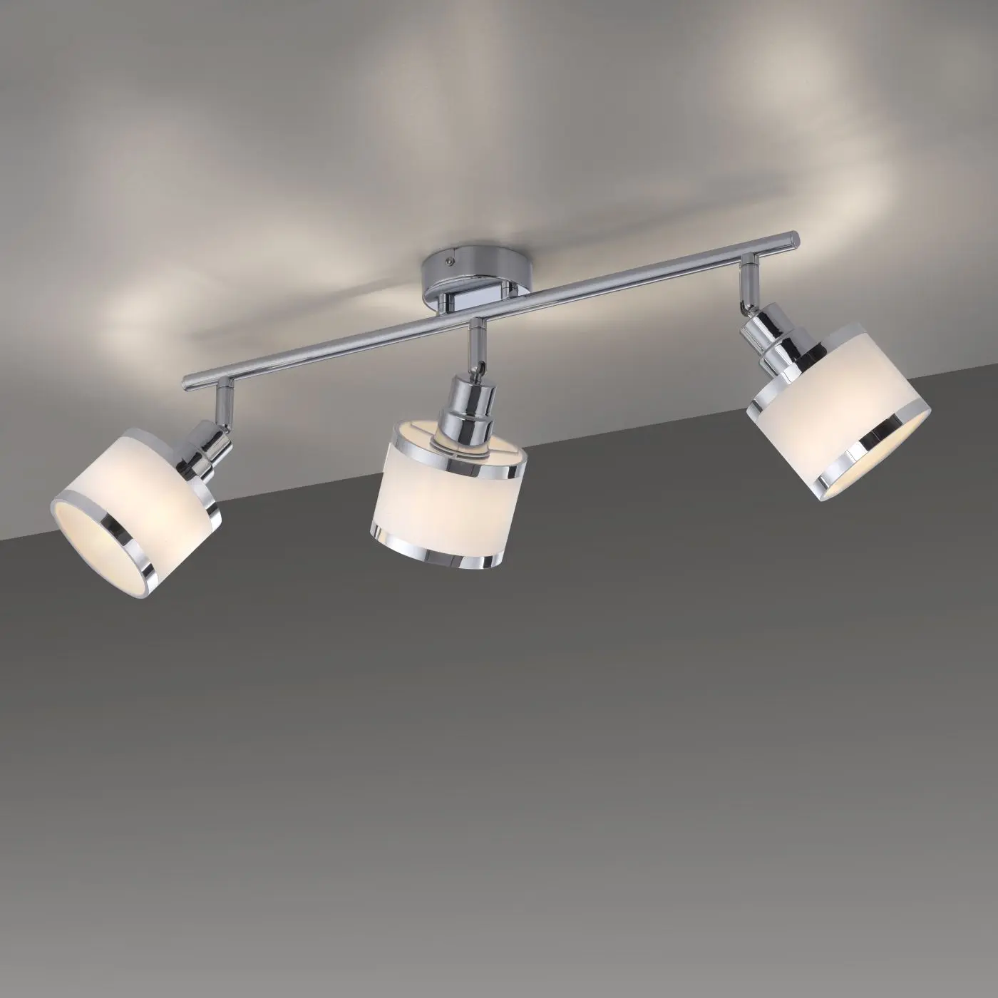3er Balken Accor weiß/ chrom