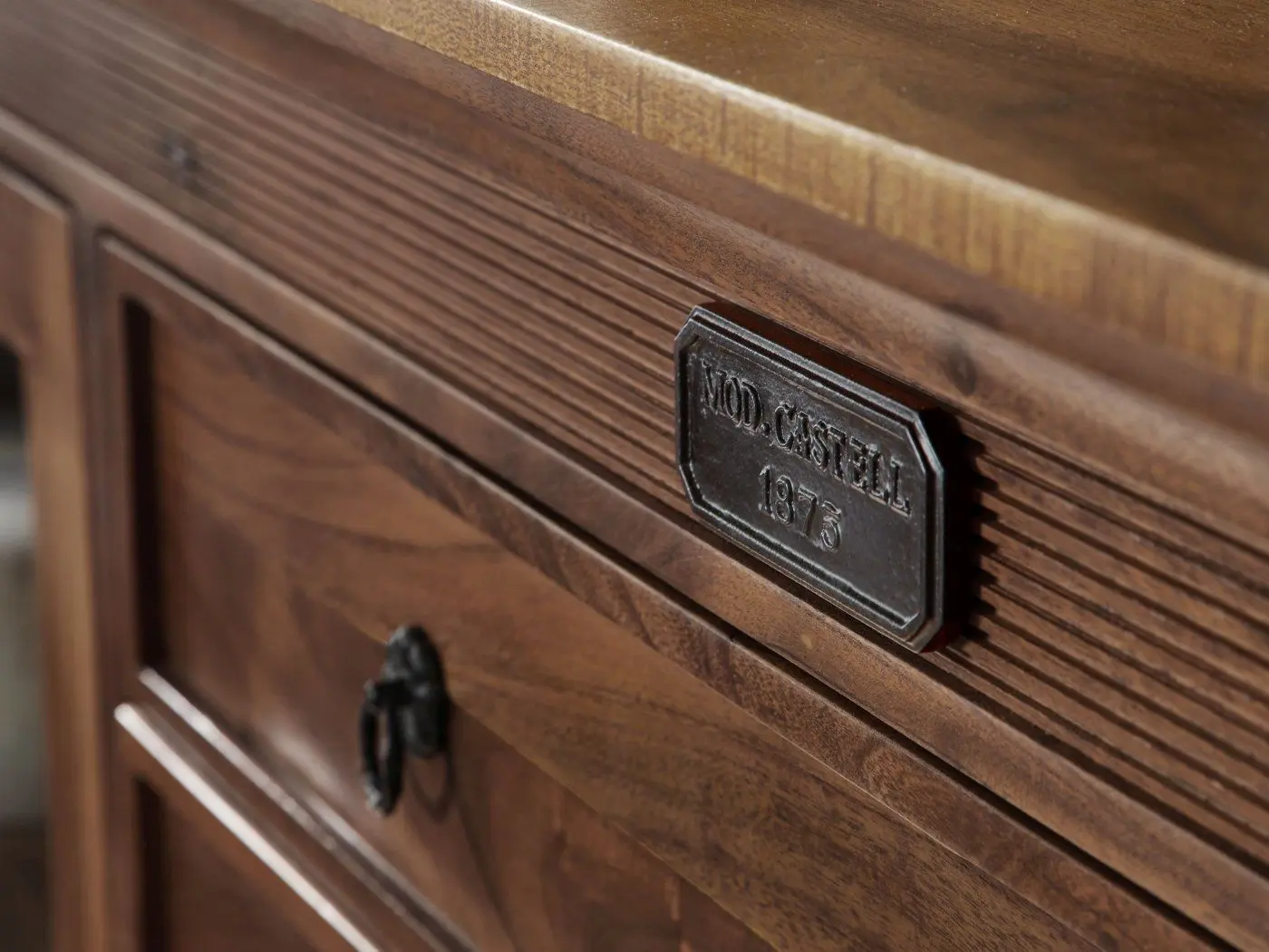 Sideboard WZ-0565 Akazie colonial 