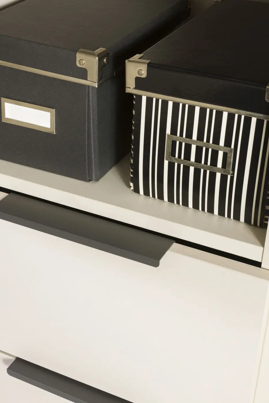 Hochschrank Promessa Cashmere matt/Sahara Marmor