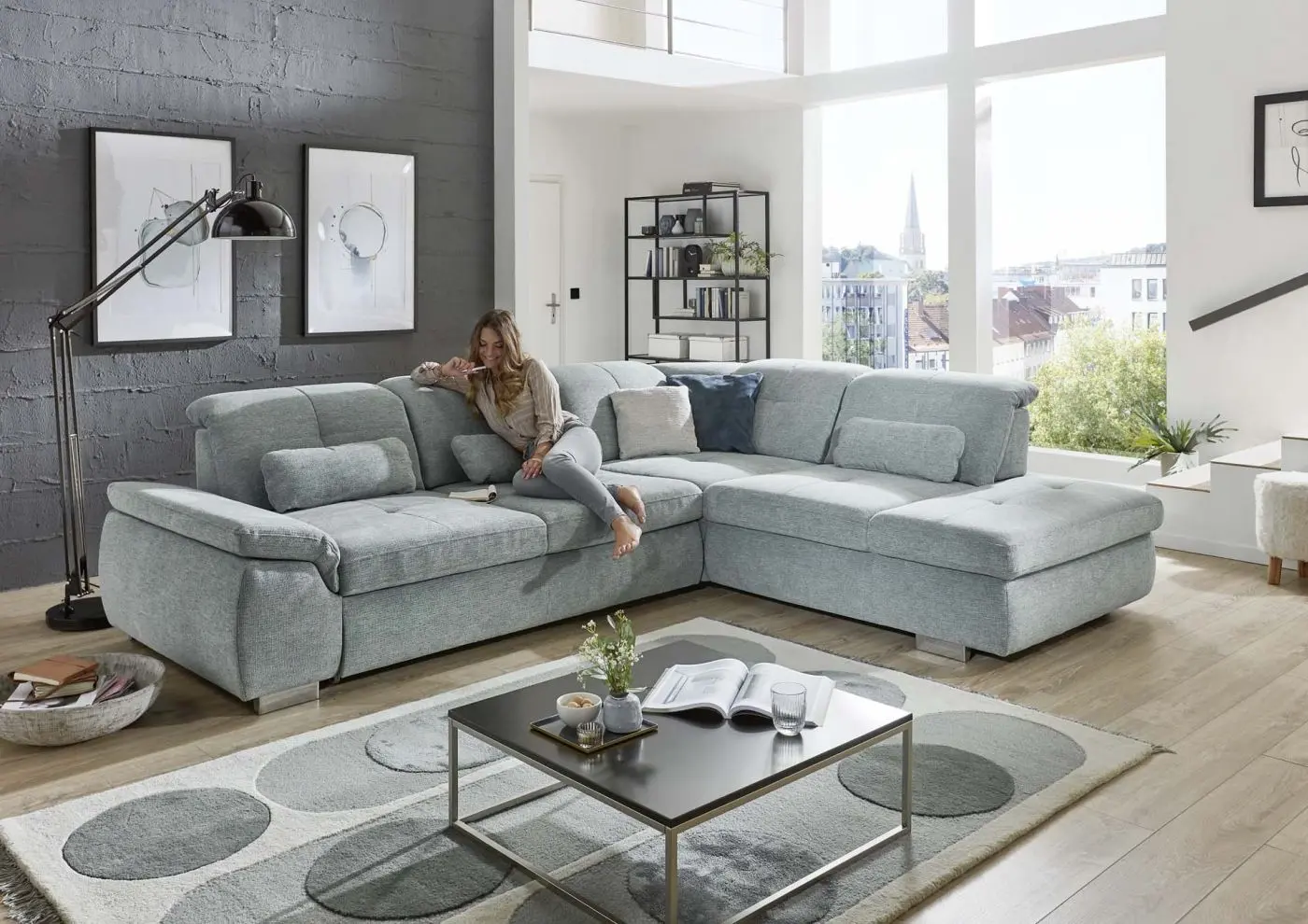 Wohnlandschaft KS294522 hellgrau mit Zusatzfunktionen couchliebe.