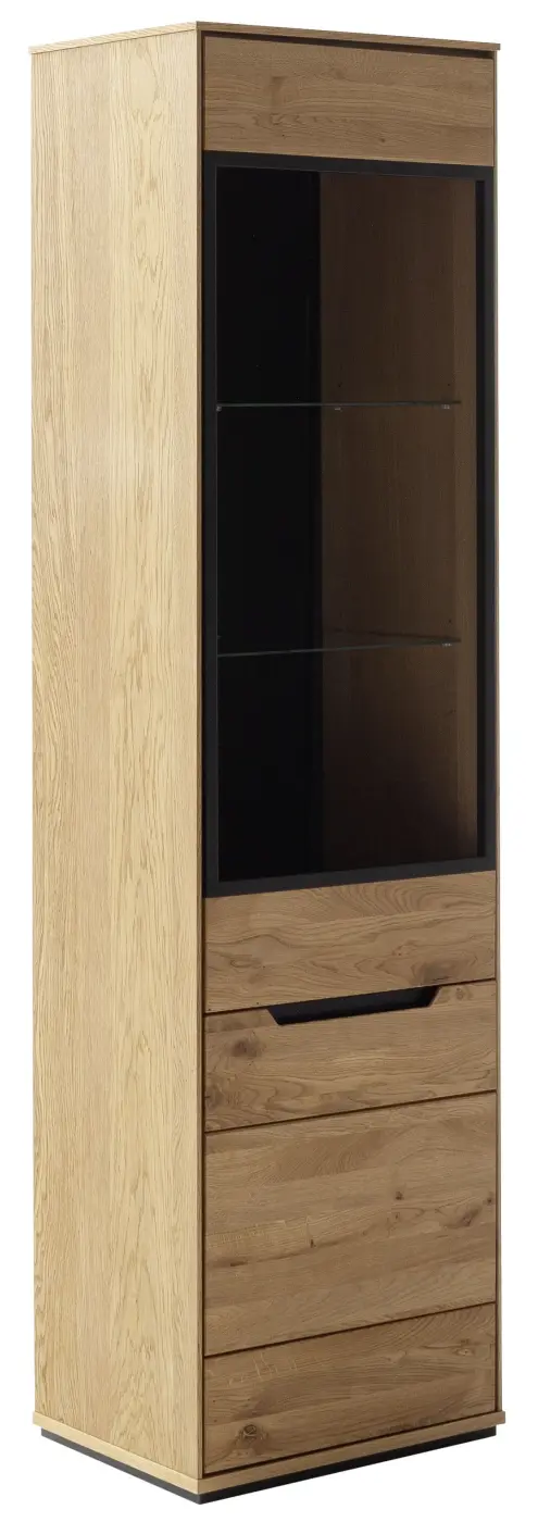 Vitrine links Araya Wildeiche