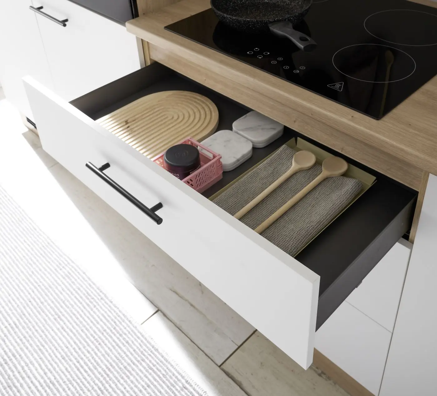 Küchenblock Stuttgart weiß/Artisan Eiche mit E-Geräten Küchenblock Stuttgart weiß/Artisan Eiche mit E-Geräten