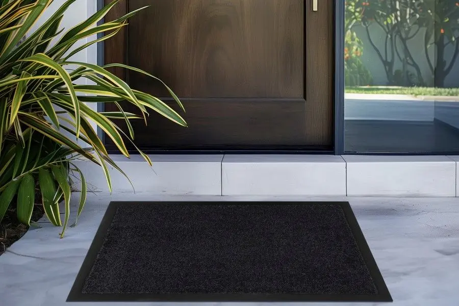 Fußmatte Madrid 80 x 120 cm schwarz