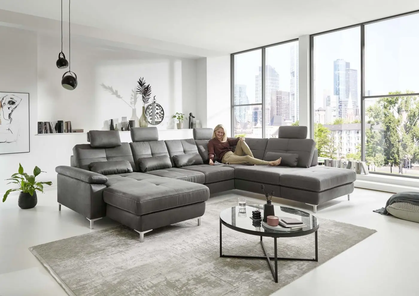 Wohnlandschaft couchliebe. LS23 Bars geprägter Microfaser steel mit Zusatzfunktionen Wohnlandschaft LS23 Bars geprägter Microfaser steel mit Zusatzfunktionen couchliebe.