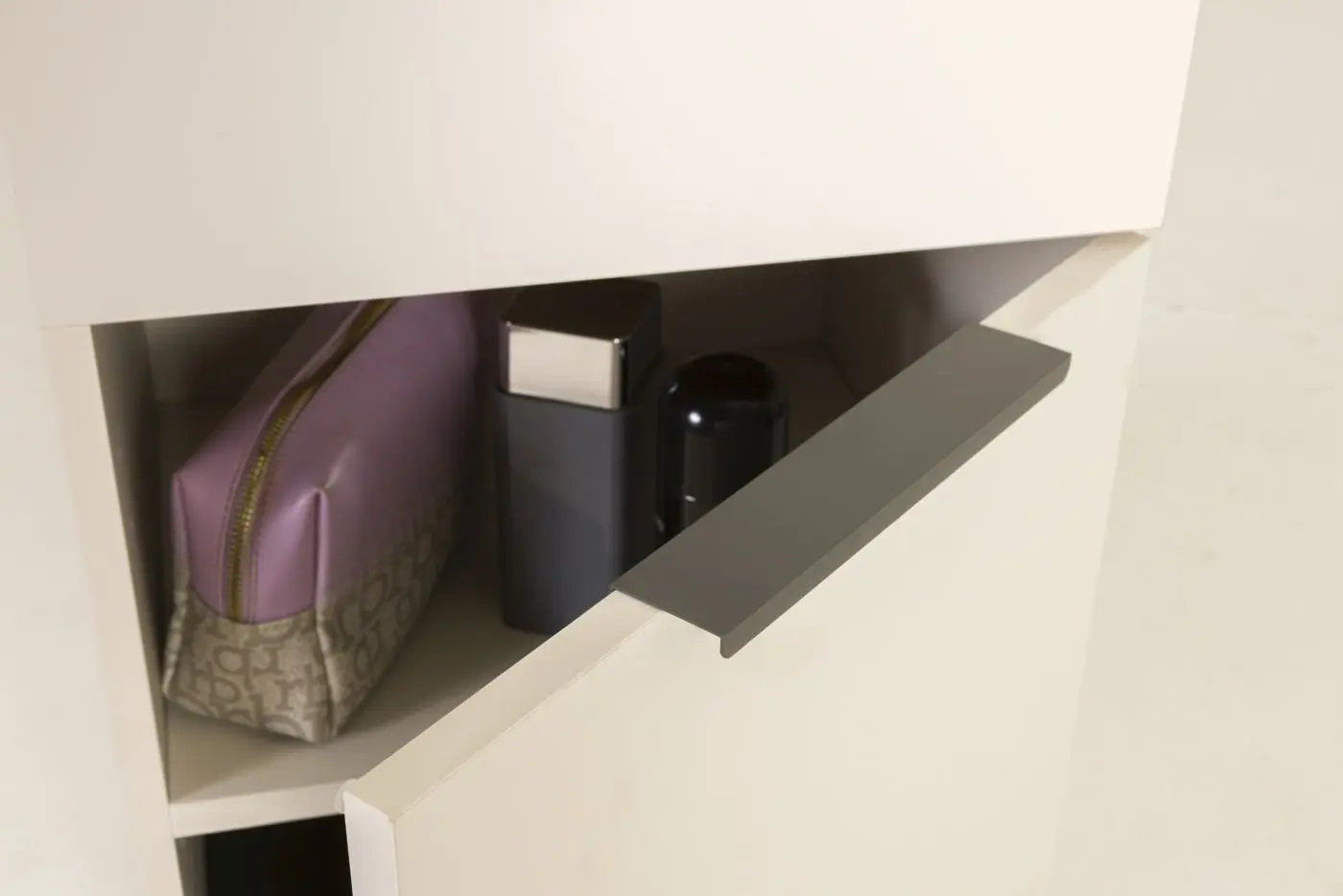 Bad Kommode Promessa cashmere/Sahara Marmor