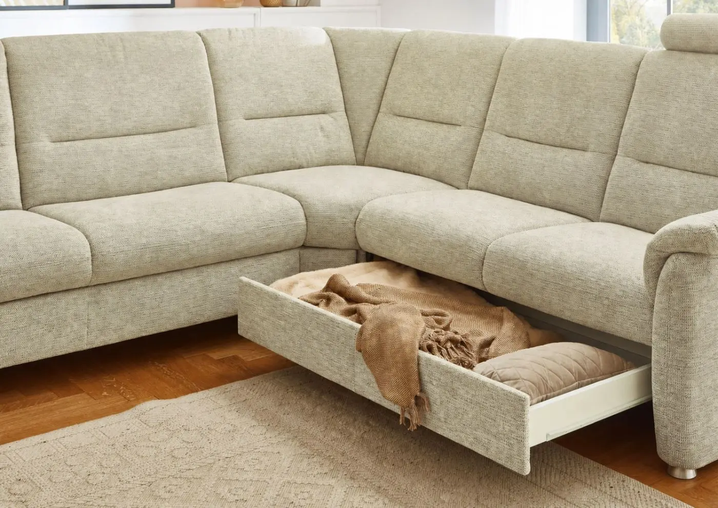 Wohnlandschaft couchliebe. PP-HS17006 sand mit Zusatzfunktionen