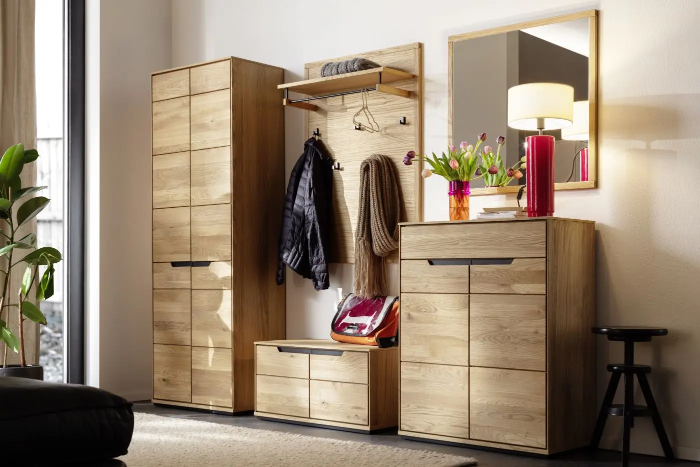 Garderobebank Araya T80
