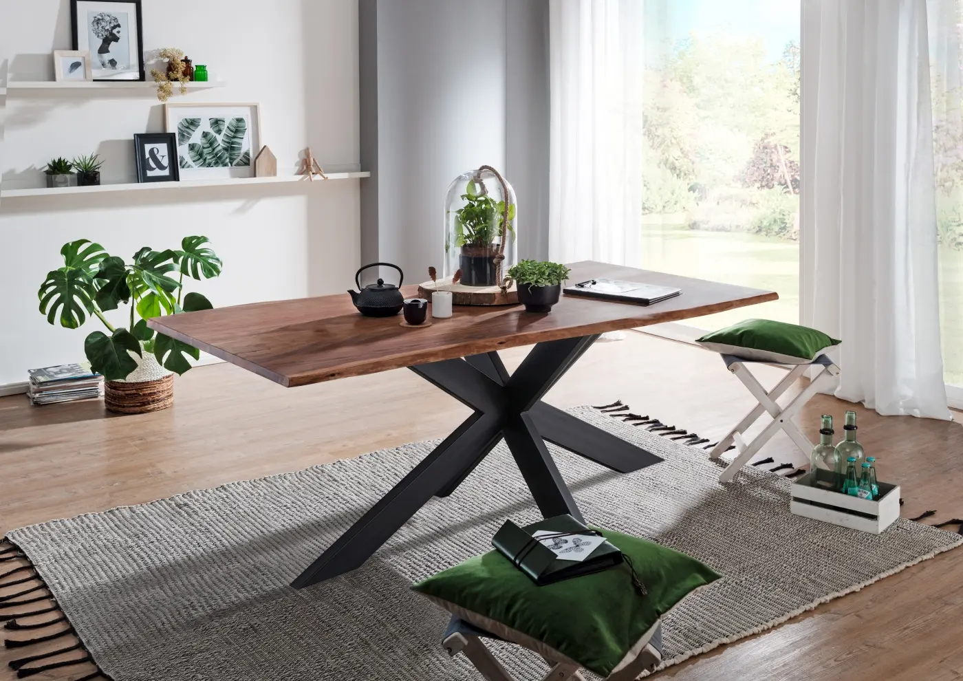 Esstisch TI-0493 Akazie massiv