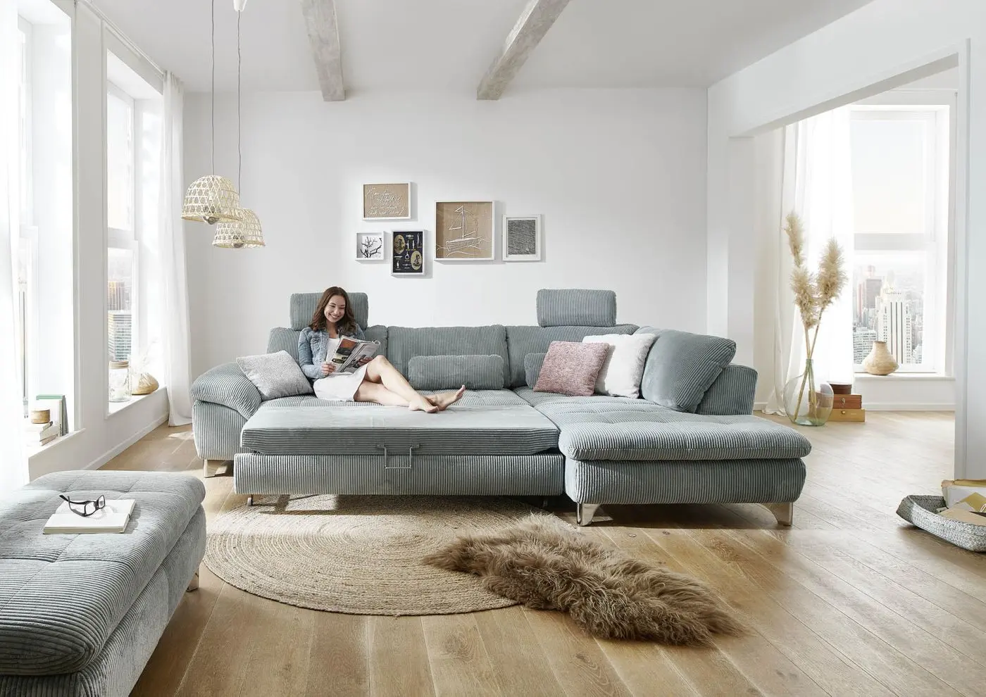 Wohnlandschaft MP-IN14007. Cord aqua mit Zusatzfunktionen couchliebe.