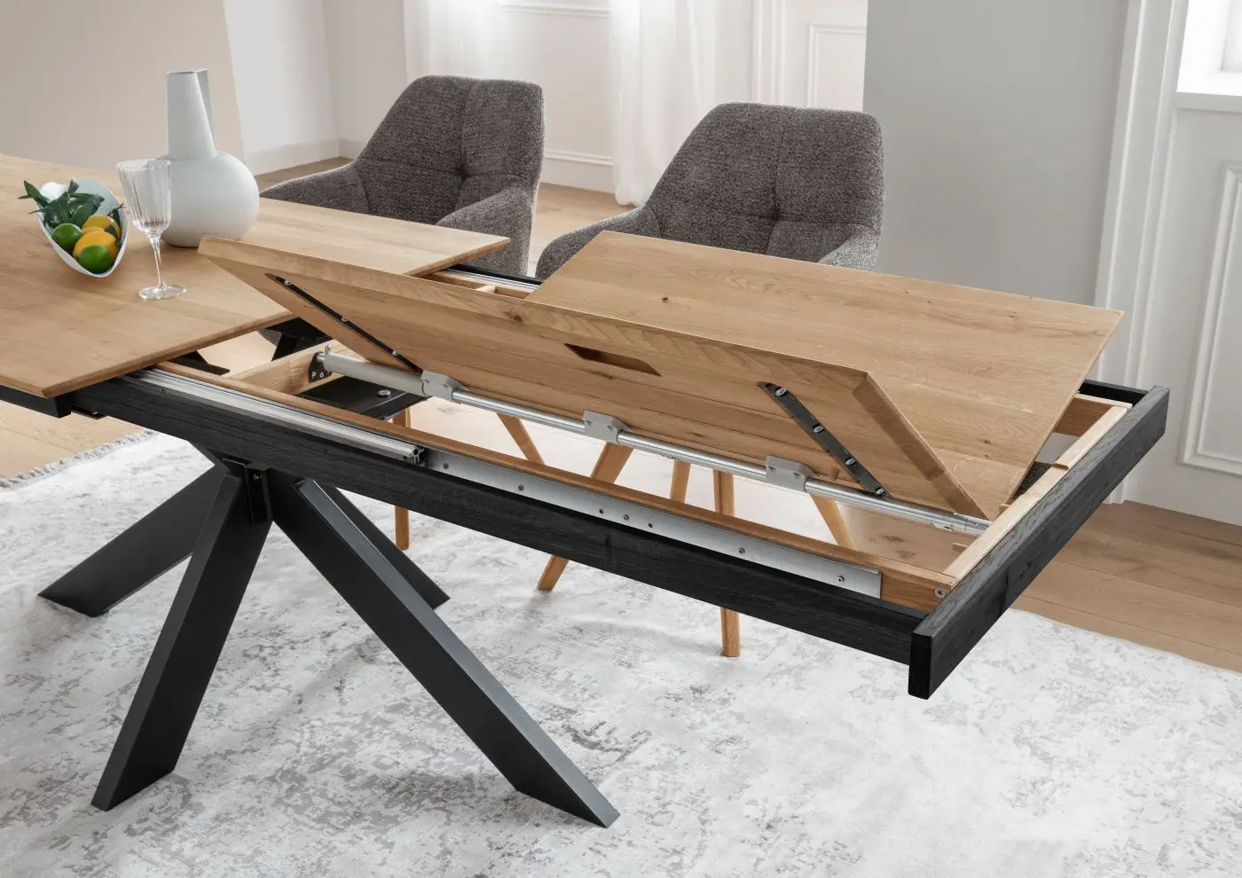 Esstisch TI-0635 Wildeiche massiv