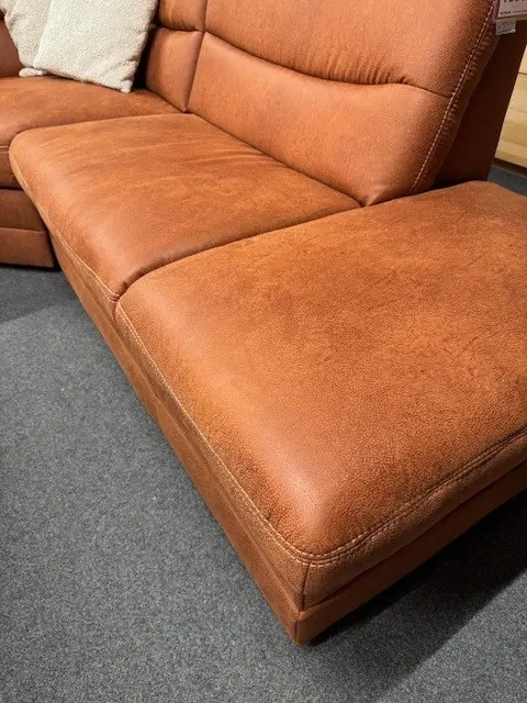 Wohnlandschaft LS404820 mit Zusatzfunktionen in Saddle siena - Ausstellungsstück