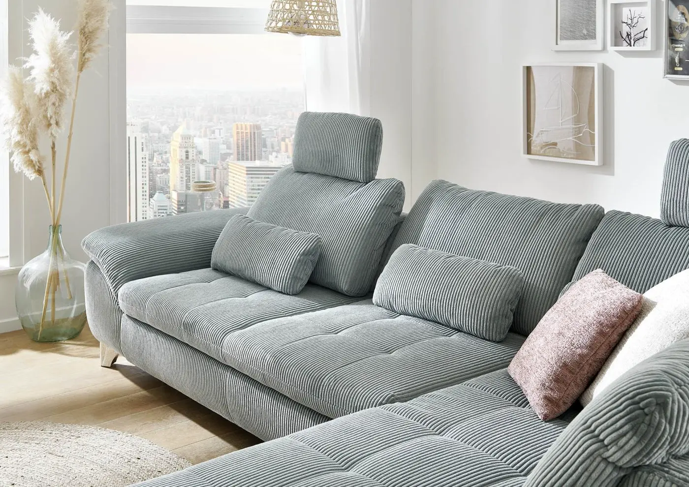 Wohnlandschaft MP-IN14007. Cord aqua mit Zusatzfunktionen couchliebe.