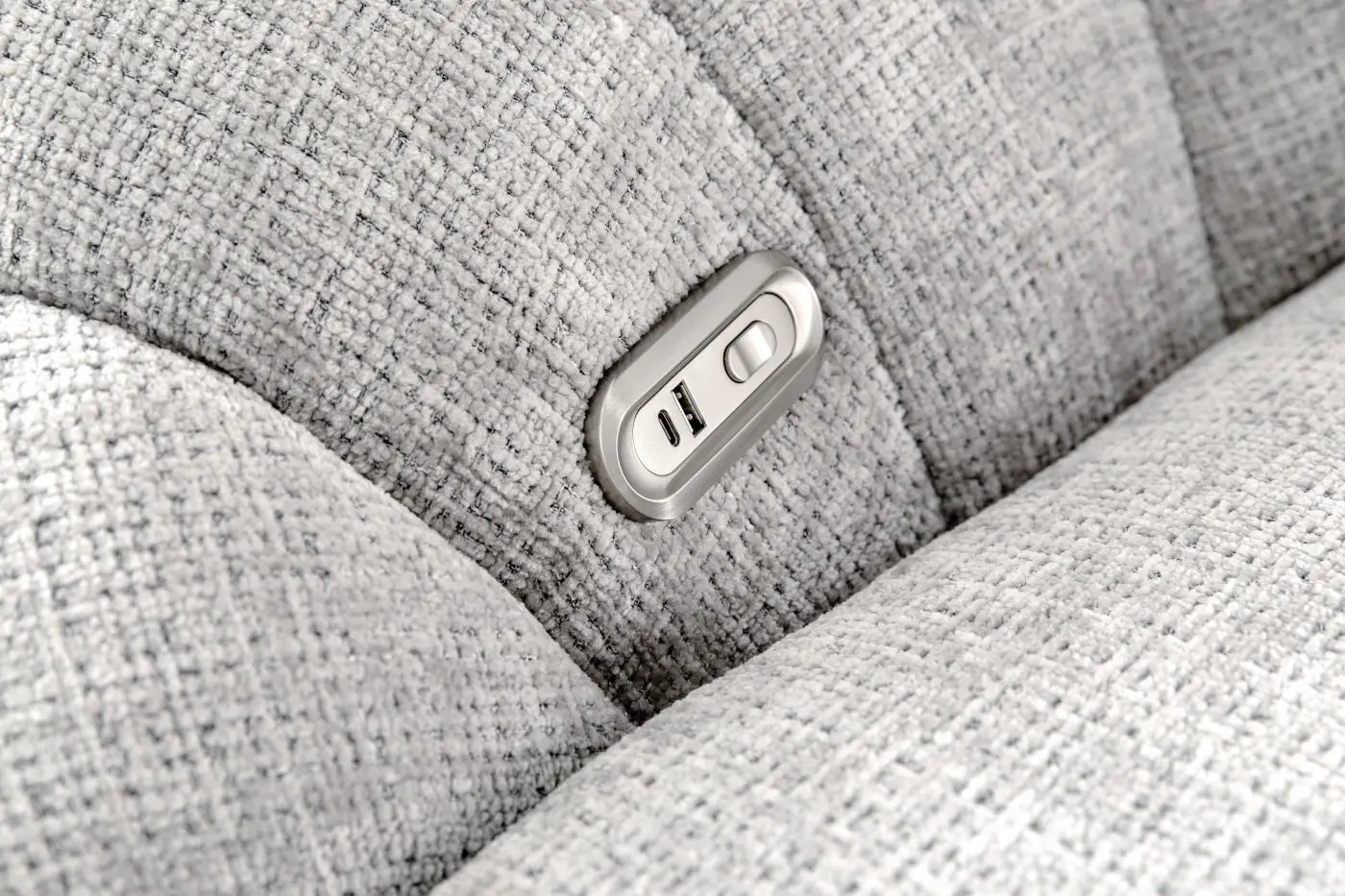 Sofa Kinsale hellgrau inkl. elektr. Relaxfunktion